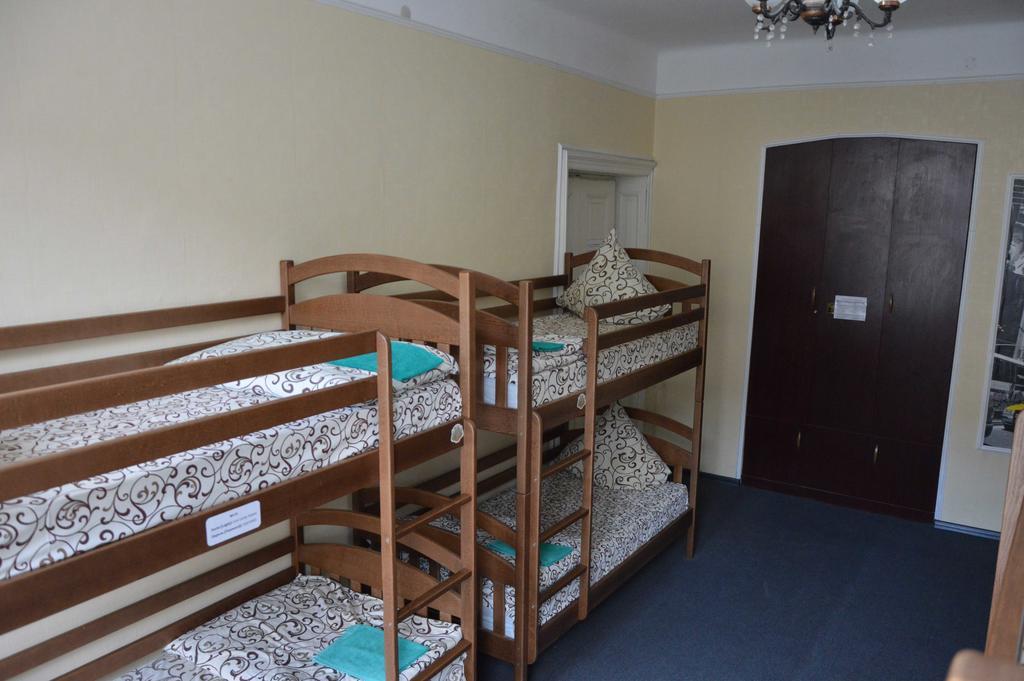 Lviv Lucky Hostel エクステリア 写真