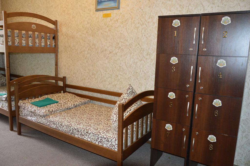 Lviv Lucky Hostel エクステリア 写真