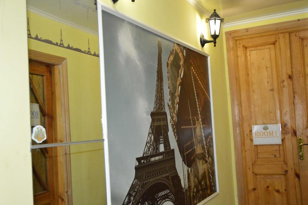 Lviv Lucky Hostel エクステリア 写真