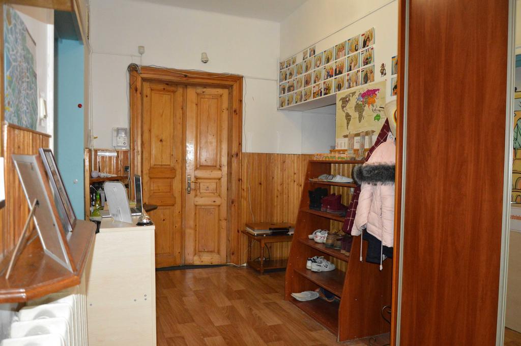 Lviv Lucky Hostel エクステリア 写真